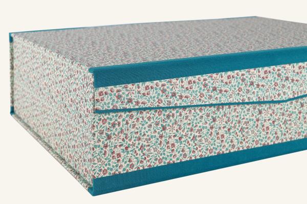 Aquamarinfarbene Schachtel "Fritzi"